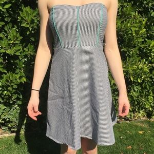 Strapless striped dress